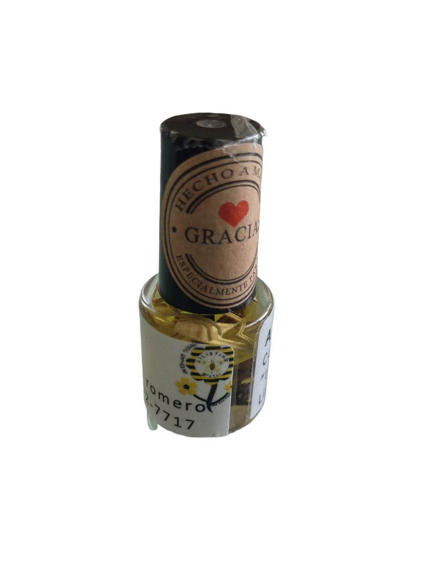 Aceite de uñas natural