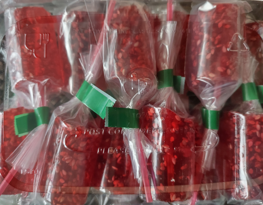 Strawberry and Ajonjolí lollipop candy- pack of 12