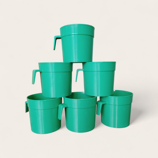 Plastic cups (Estilo vasito de mantequilla)